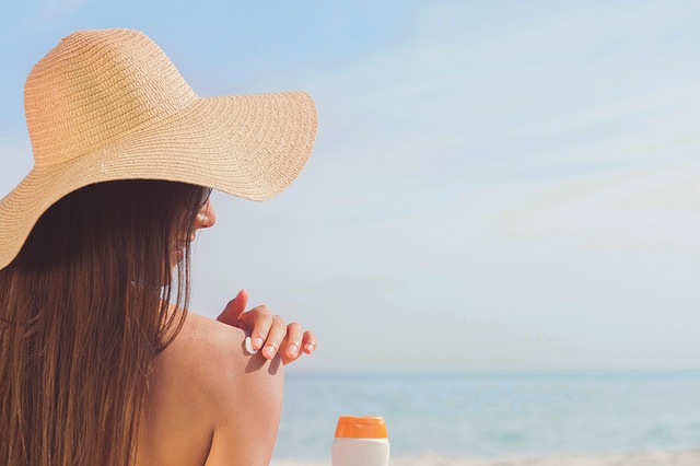 Comment préparer sa peau au soleil naturellement ?